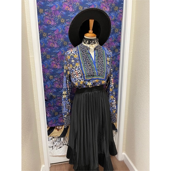 π Lovely bohemian button patchwork top - Picture 11 of 11